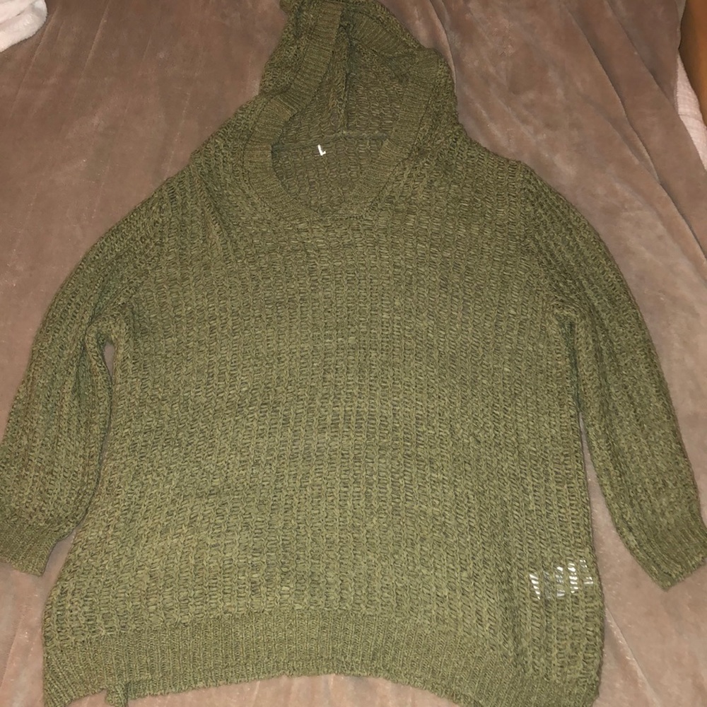 Green Sweater Perfect for Spring